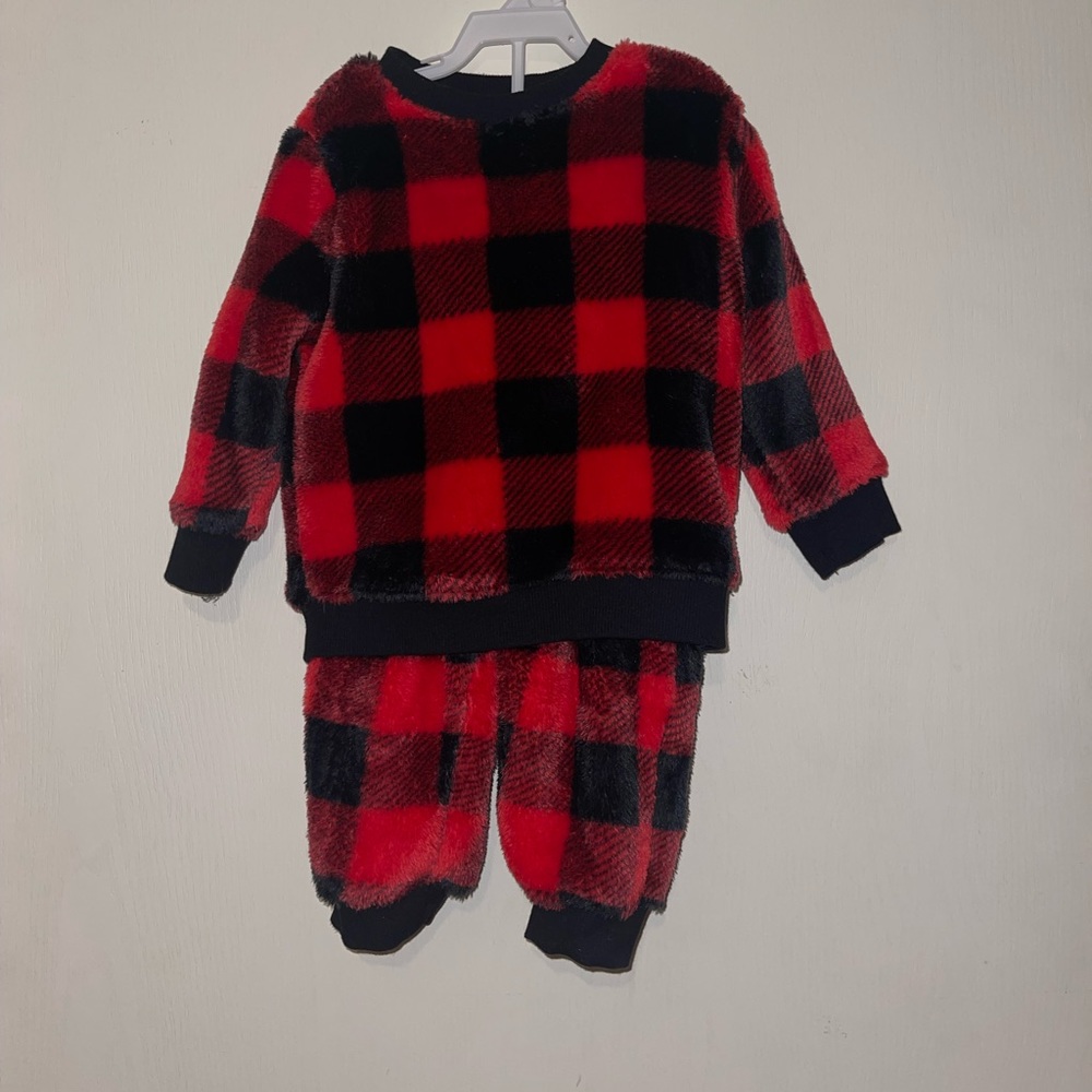 Matching set 18 months
